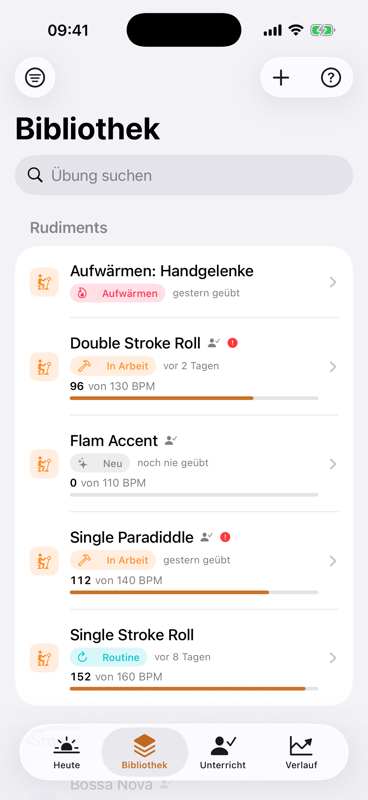 Die Bibliothek nach Kategorien sortiert: Rudiments mit fünf Übungen, jeweils mit Zustand, letztem Übedatum und Tempo-Balken.